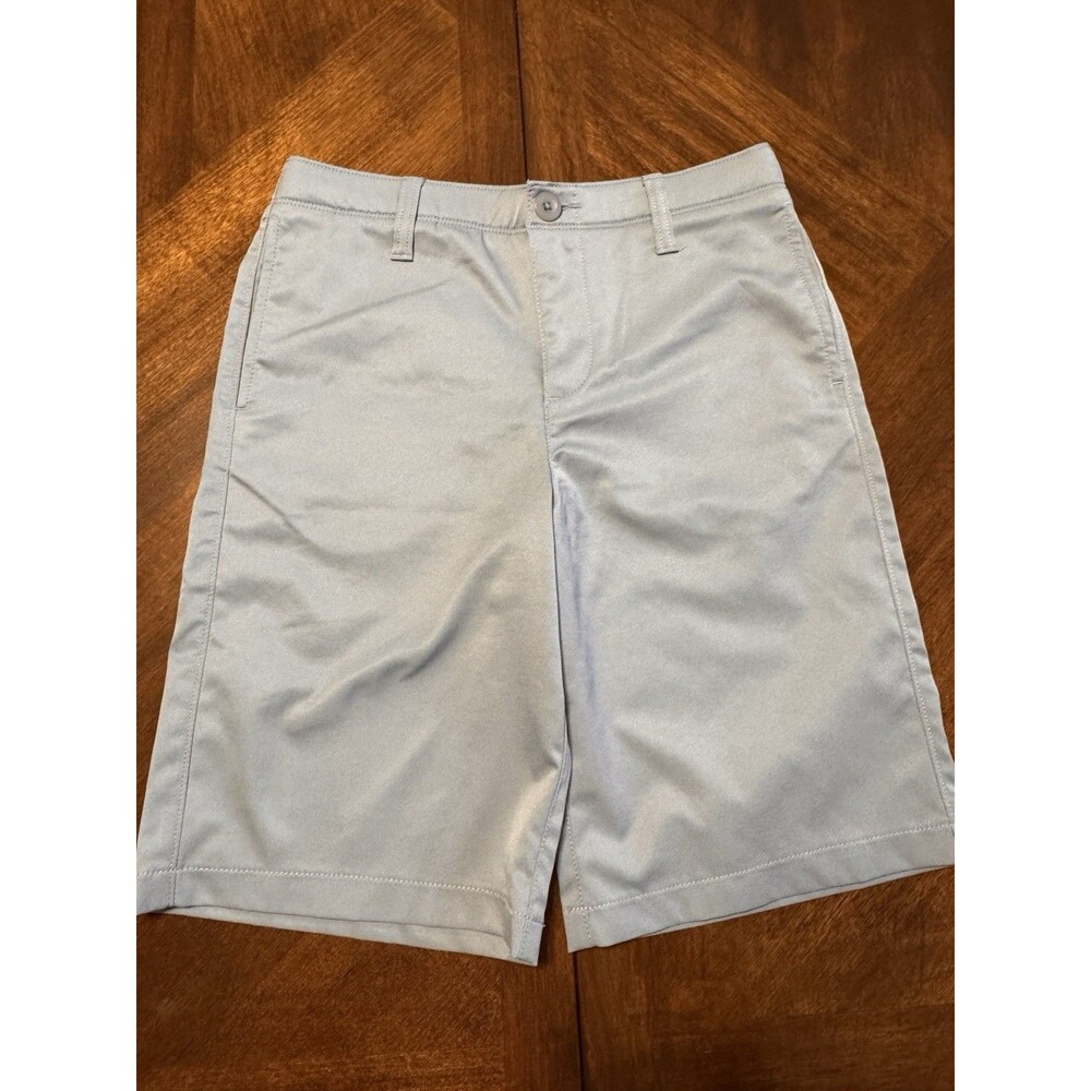 Boys Under Armour Gray Golf Shorts Size 12 Loose Heat Gear Performance Golf